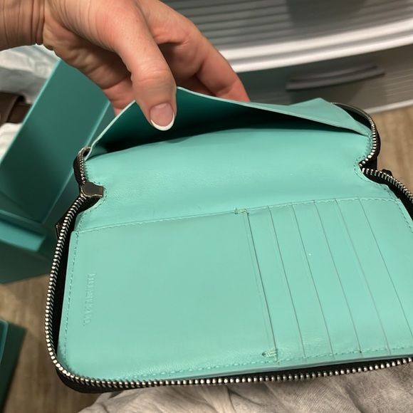 🫶🏽Tiffany & Co Wallet Bundle🫶🏽 - Picture 10 of 11
